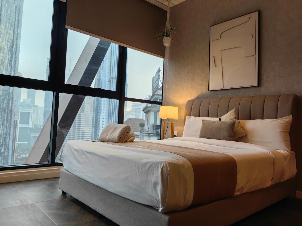 Scarletz Suites Klcc By De Harlequins Guesthouse Kuala Lumpur Exterior foto